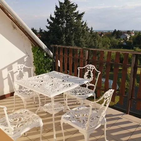 In Balaton 18855 Feriehus